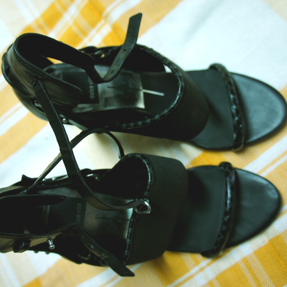 EUC Dolce Vita Heels sz 6